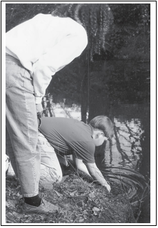 Students water sampling